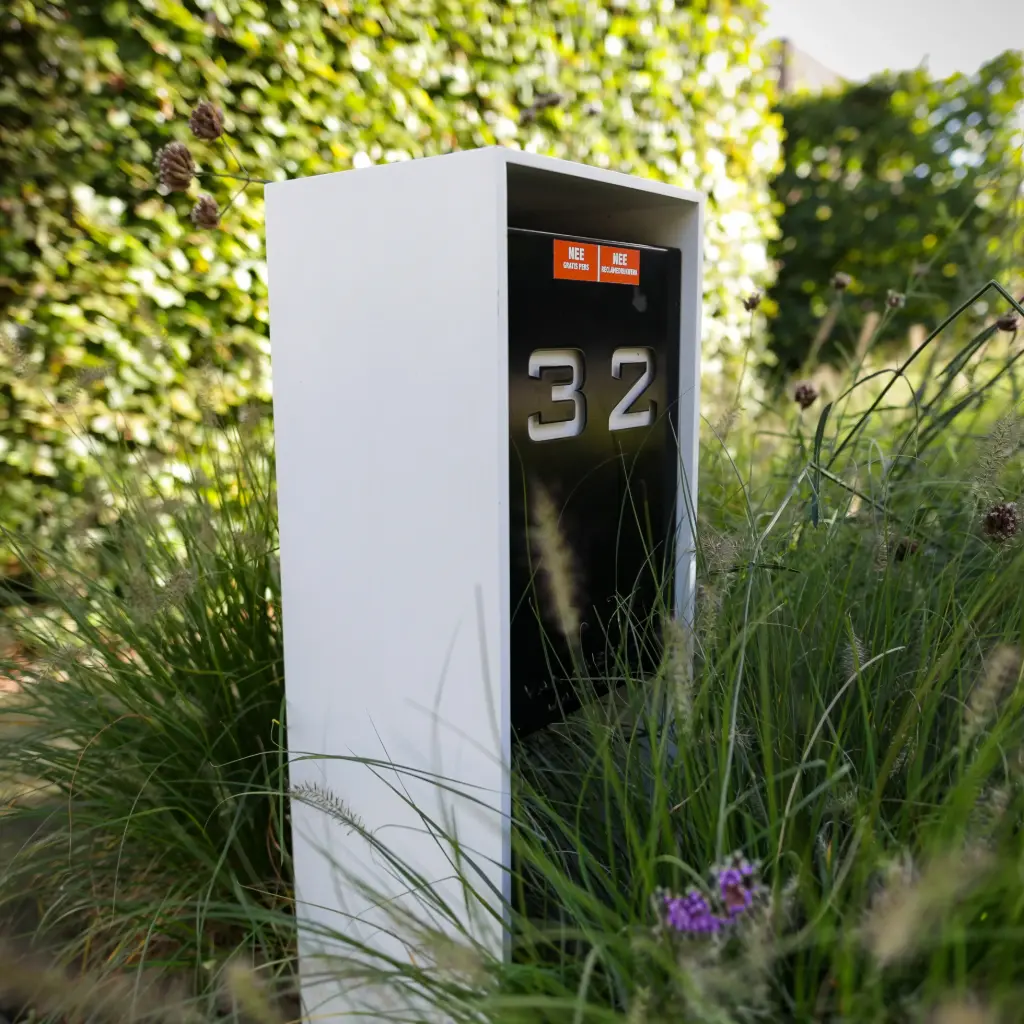 Brievenbus Fine Block (1, Uitgelaserde huisnummer, Mat, Mat)